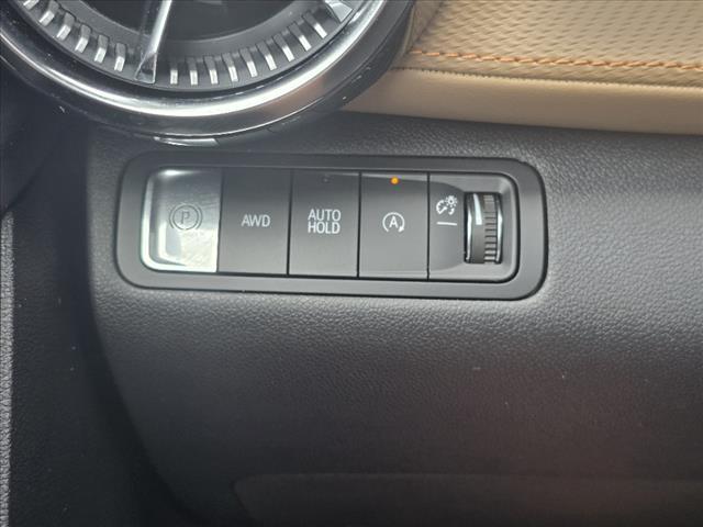 used 2025 Chevrolet Equinox car, priced at $34,995