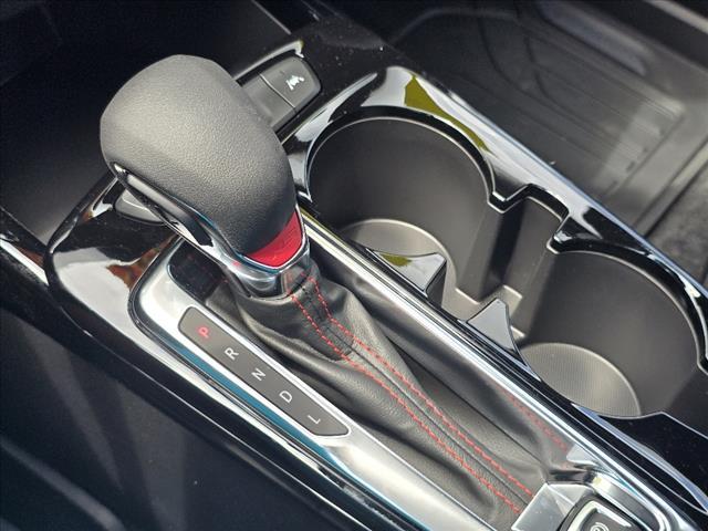 new 2025 Chevrolet Trax car