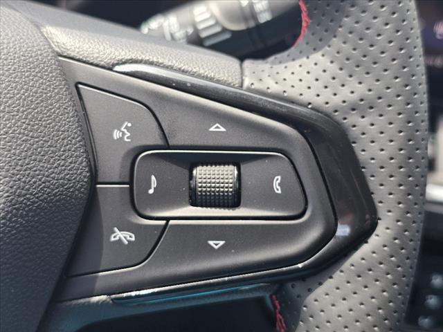 new 2025 Chevrolet Trax car