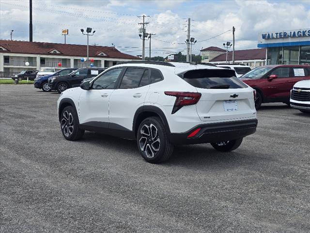 new 2025 Chevrolet Trax car