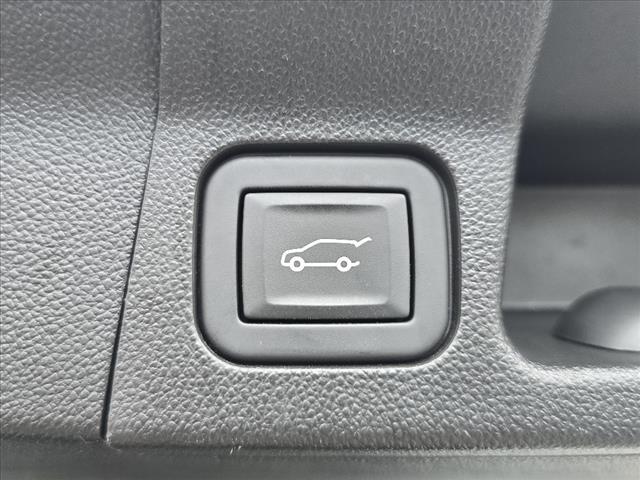 used 2023 GMC Acadia car, priced at $29,995