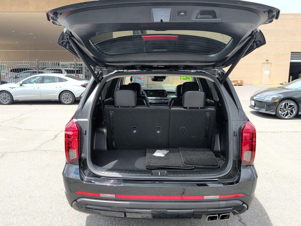 used 2024 Hyundai Palisade car, priced at $35,026