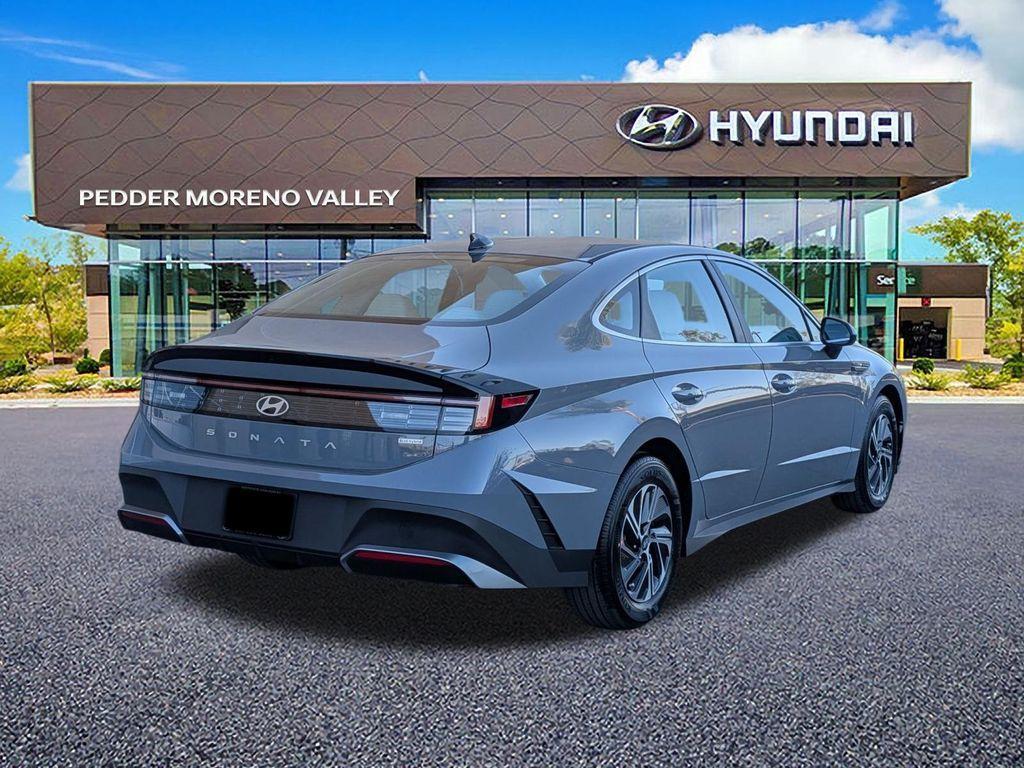 new 2026 Hyundai Sonata Hybrid car, priced at $28,667