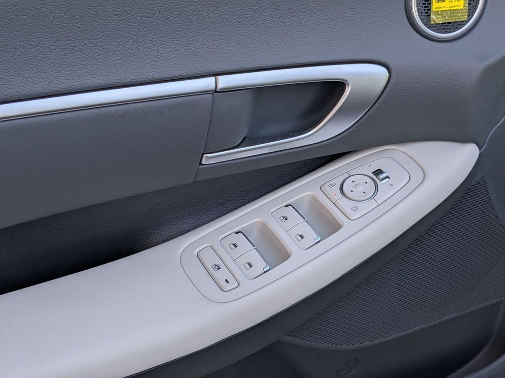 new 2026 Hyundai Sonata Hybrid car, priced at $28,667