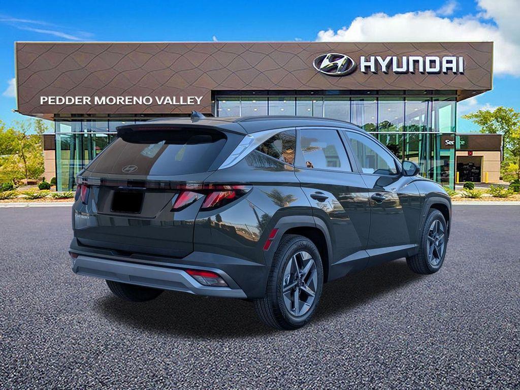 new 2026 Hyundai Tucson car, priced at $29,677