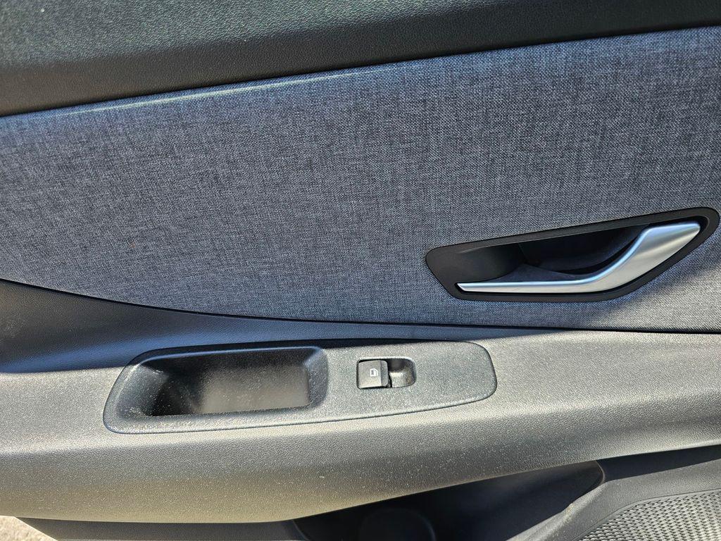 used 2023 Hyundai ELANTRA HEV car, priced at $21,056