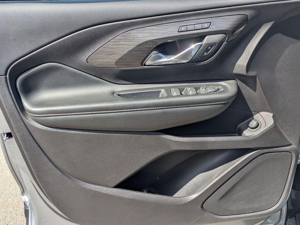 used 2024 GMC Terrain car, priced at $23,791