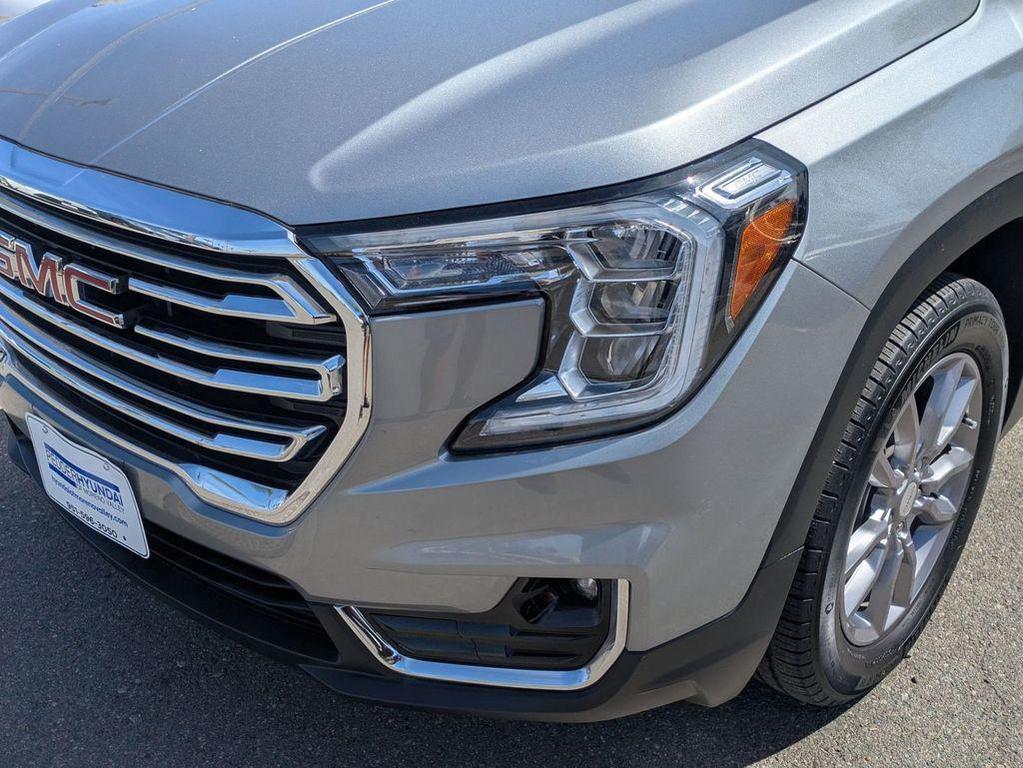 used 2024 GMC Terrain car, priced at $19,532