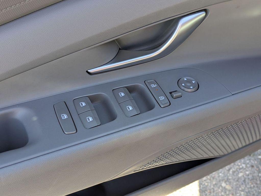 used 2025 Hyundai Elantra car, priced at $20,079