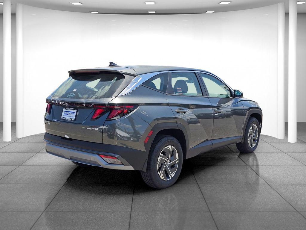 new 2026 Hyundai TUCSON Hybrid car, priced at $32,075
