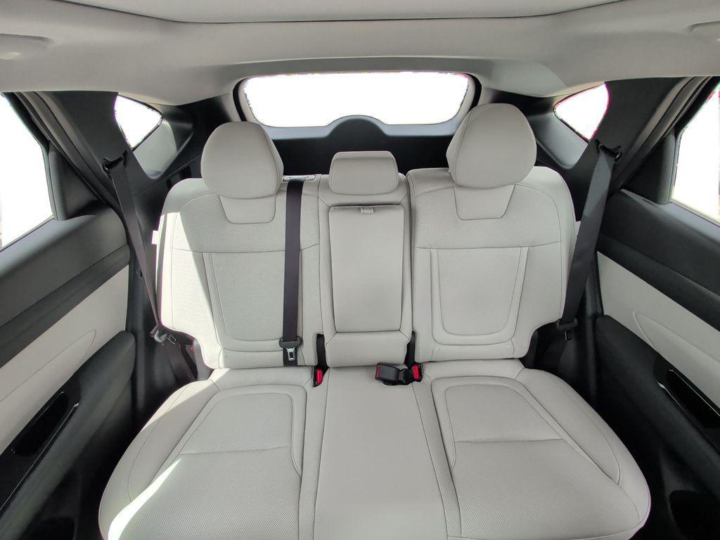 new 2026 Hyundai TUCSON Hybrid car, priced at $40,718