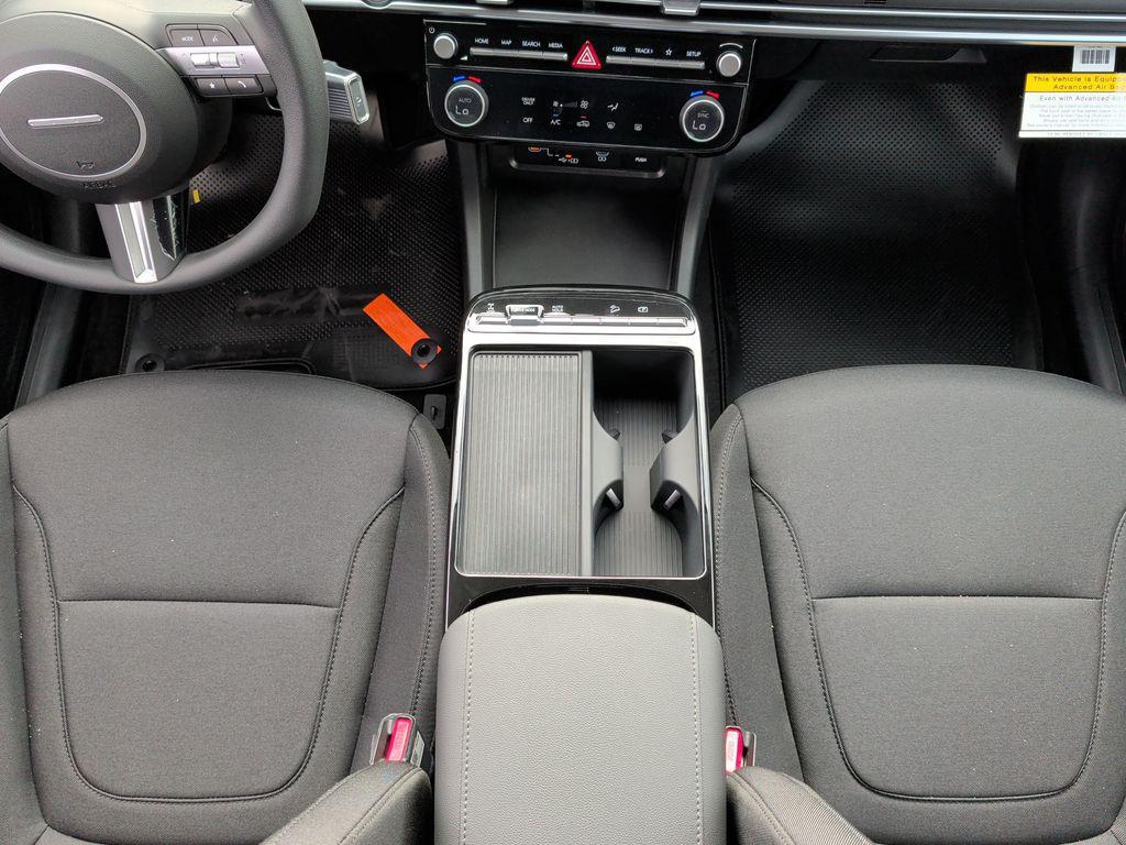 new 2026 Hyundai TUCSON Hybrid car, priced at $34,375