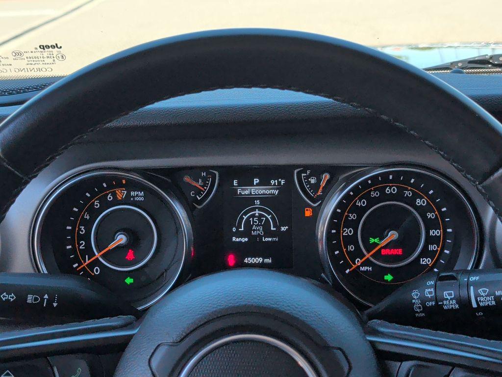used 2022 Jeep Wrangler Unlimited car, priced at $29,080