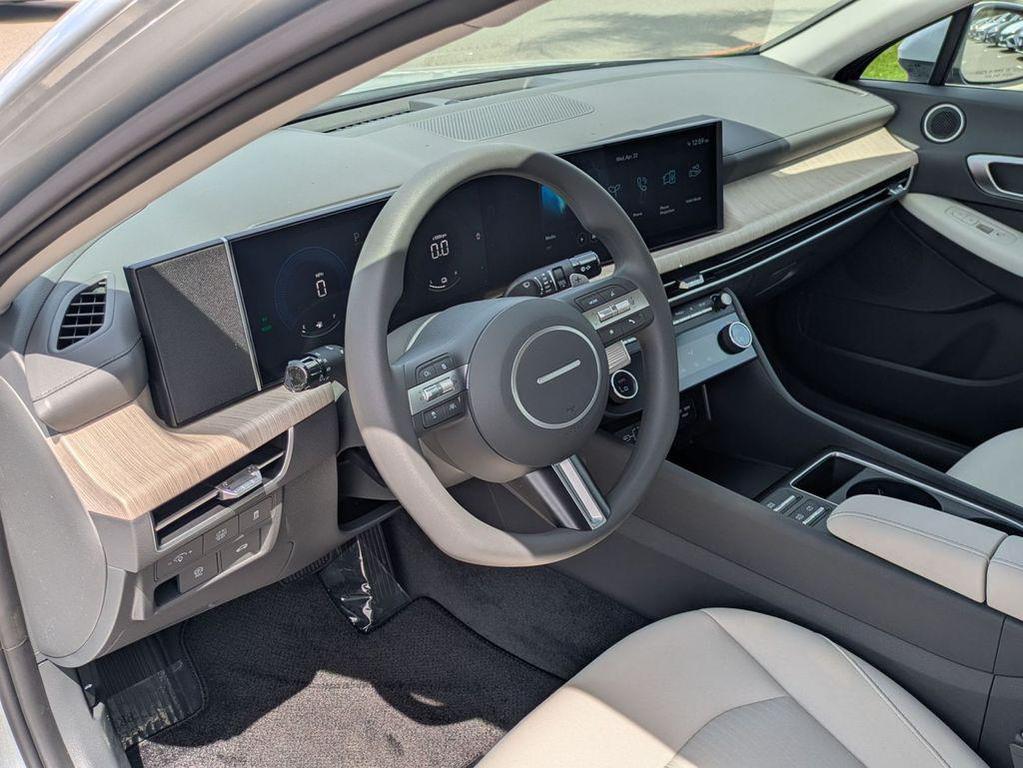 new 2026 Hyundai Sonata Hybrid car, priced at $28,693