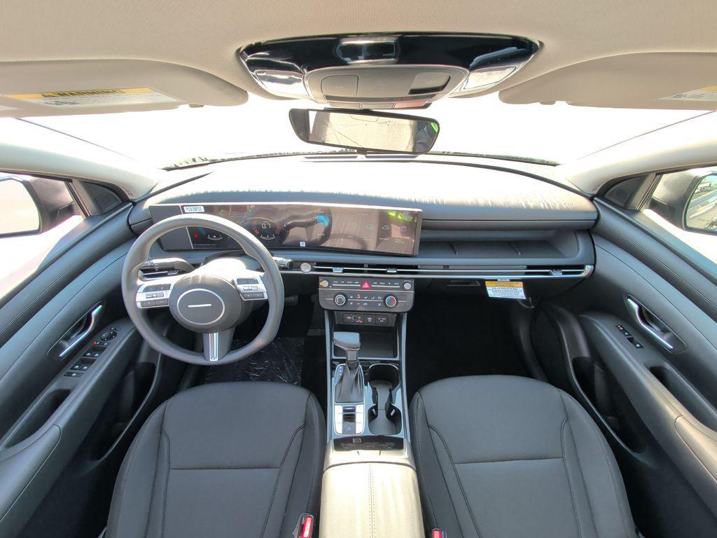 new 2026 Hyundai Tucson car, priced at $27,662