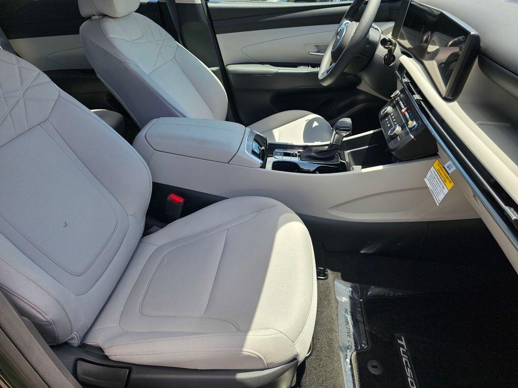 new 2026 Hyundai Tucson car, priced at $28,463