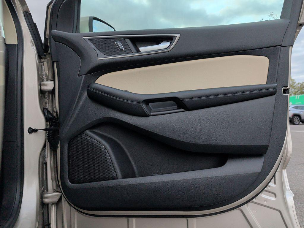 used 2018 Ford Edge car, priced at $17,024