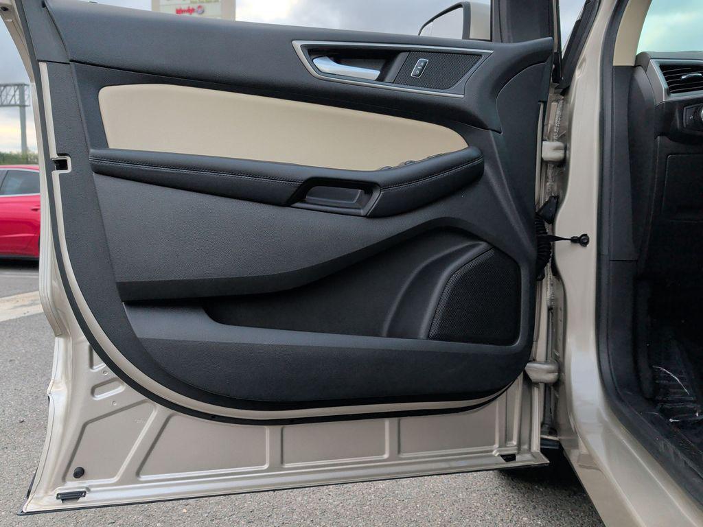 used 2018 Ford Edge car, priced at $17,024