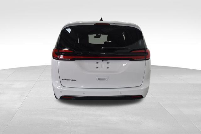 new 2026 Chrysler Pacifica car, priced at $44,985