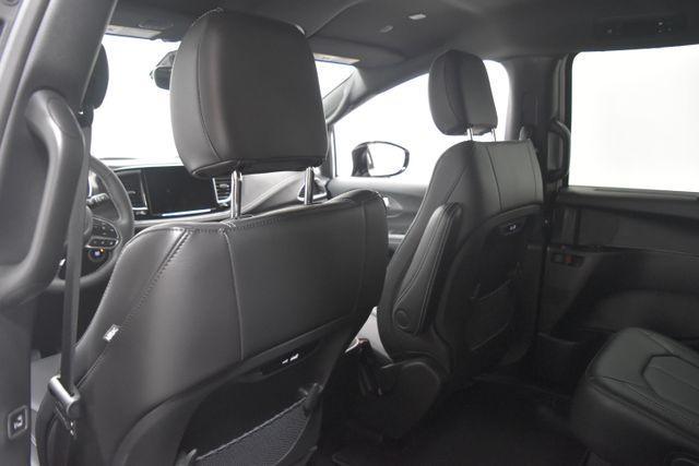 new 2026 Chrysler Pacifica car, priced at $44,985