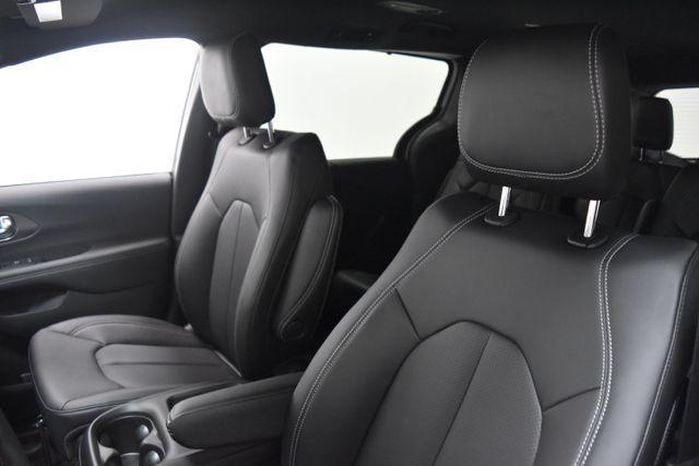 new 2026 Chrysler Pacifica car, priced at $44,985
