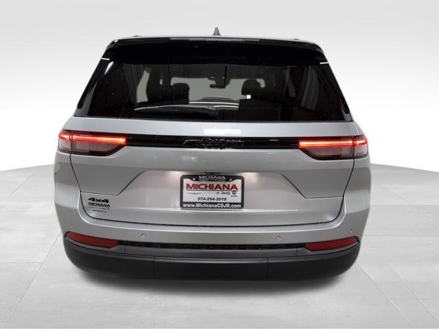 new 2026 Jeep Grand Cherokee car, priced at $47,387