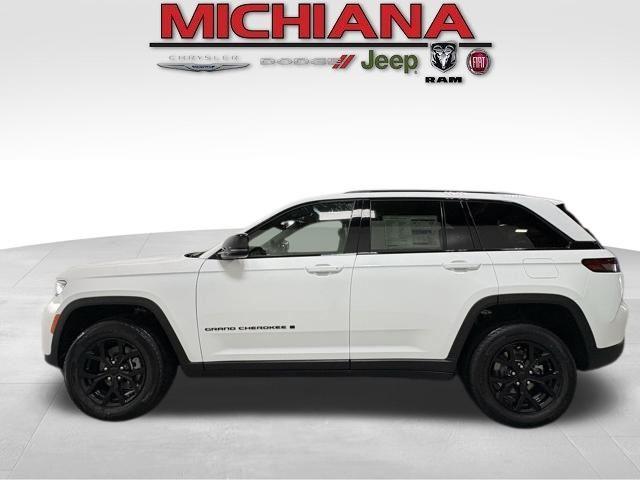 new 2025 Jeep Grand Cherokee car, priced at $44,048