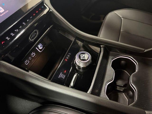 new 2026 Jeep Grand Cherokee car, priced at $47,857