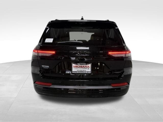 new 2026 Jeep Grand Cherokee car, priced at $63,651