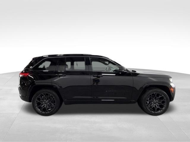 new 2026 Jeep Grand Cherokee car, priced at $63,651