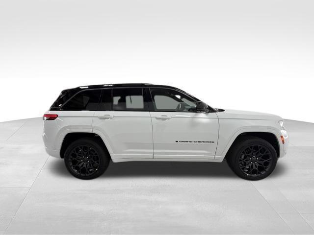 new 2026 Jeep Grand Cherokee car, priced at $63,350
