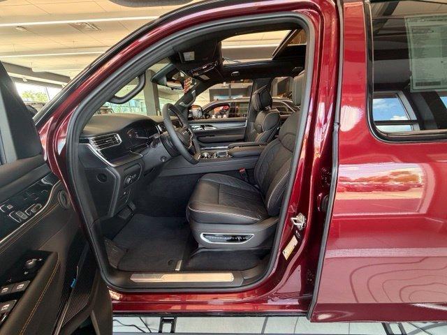 new 2026 Jeep Grand Wagoneer car, priced at $98,423
