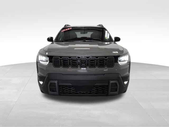new 2026 Jeep Cherokee car, priced at $41,066