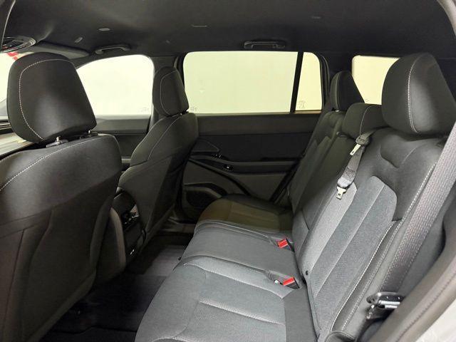 new 2026 Jeep Cherokee car, priced at $41,066