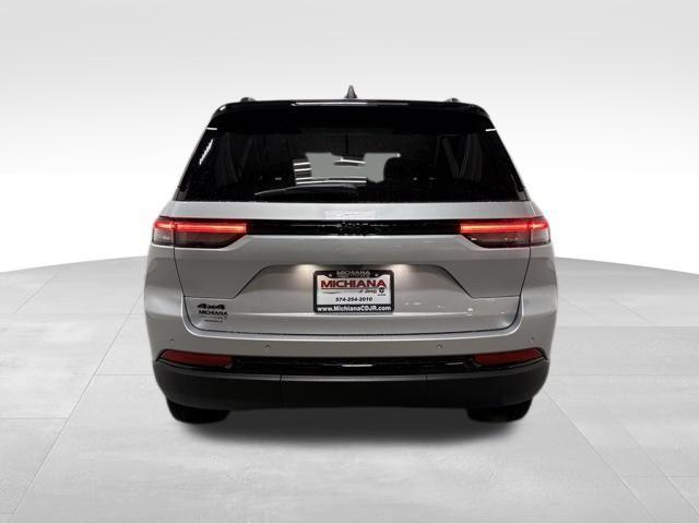 new 2025 Jeep Grand Cherokee car, priced at $51,358