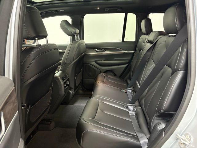 new 2025 Jeep Grand Cherokee car, priced at $51,358