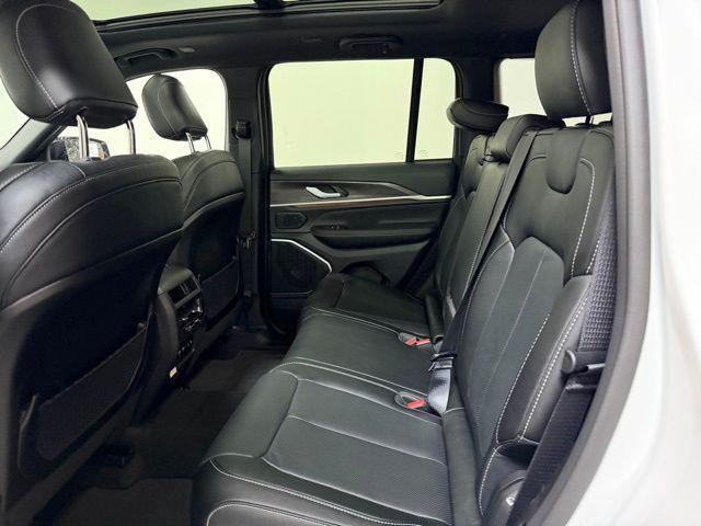 new 2026 Jeep Grand Cherokee car, priced at $51,834