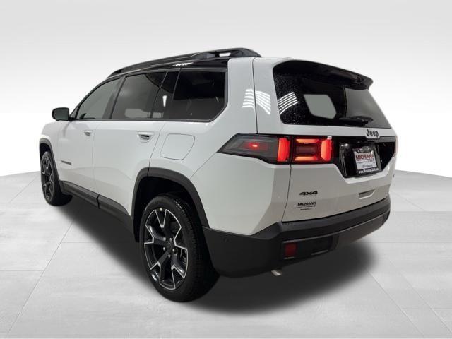 new 2026 Jeep Cherokee car, priced at $44,421
