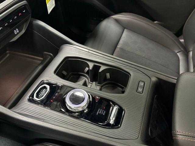 new 2026 Jeep Cherokee car, priced at $44,421