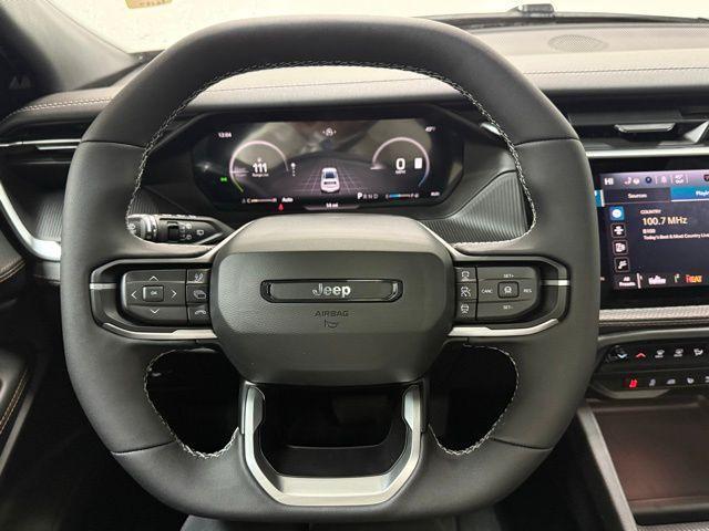 new 2026 Jeep Cherokee car, priced at $44,421