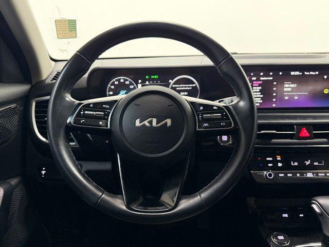 used 2024 Kia Seltos car, priced at $23,242