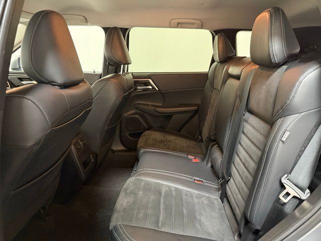 used 2024 Mitsubishi Outlander car, priced at $23,991