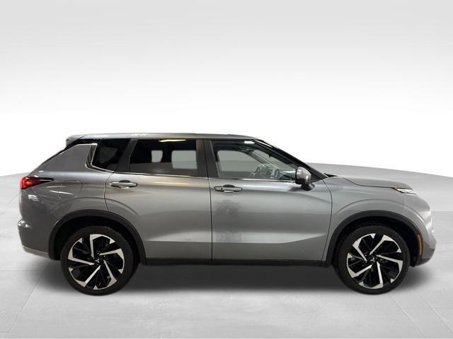 used 2024 Mitsubishi Outlander car, priced at $23,991