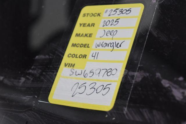 new 2025 Jeep Wrangler car, priced at $55,566