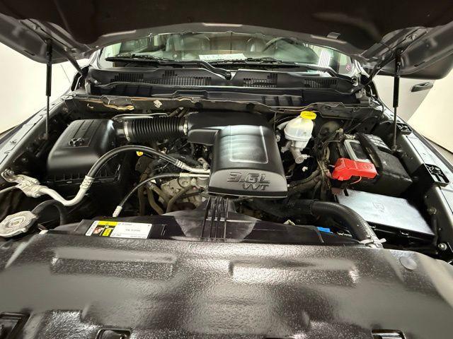 used 2022 Ram 1500 Classic car, priced at $27,991