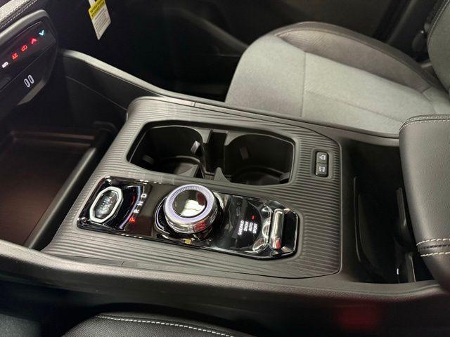 new 2026 Jeep Cherokee car, priced at $39,124