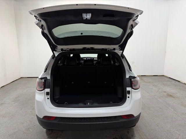 new 2026 Jeep Compass car, priced at $31,860