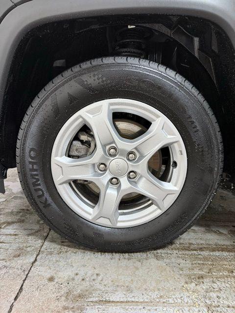 used 2022 Jeep Compass car, priced at $20,991