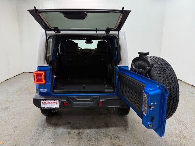 new 2026 Jeep Wrangler car, priced at $53,683