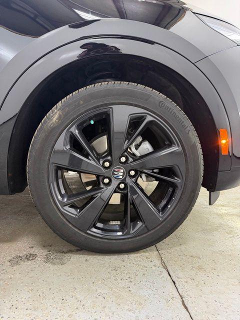 used 2025 Buick Envision car, priced at $32,991